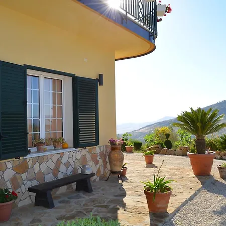 B&B Della Mimosa 알리아